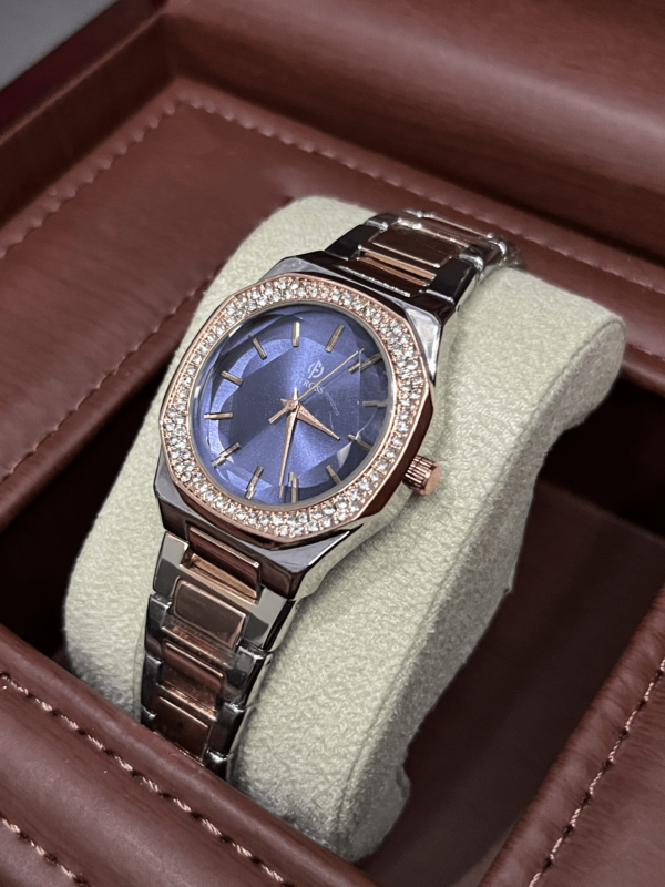 LUXURY DIAMOND/SQUARE SHAPE WATCH - Image 3
