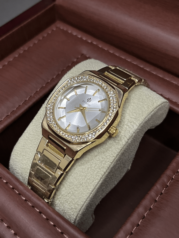 LUXURY DIAMOND/SQUARE SHAPE WATCH